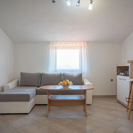Apartment The Garden App 1 *